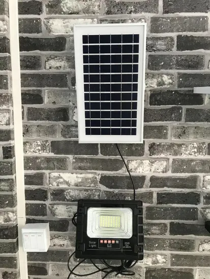 High Quality Outdoor Aluminium IP65 Waterproof Motion Sensor Street Road Lamp 100W 200W 300W LED Solar Powered Flood Light